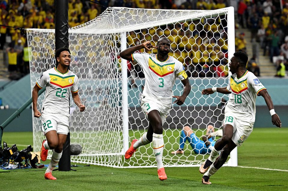 Kalidou Koulibaly sa teší z gólu za Senegal