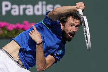 ATP Indian Wells: Medvedev sa prebojoval do semifinále. Čaká ho Tiafoe