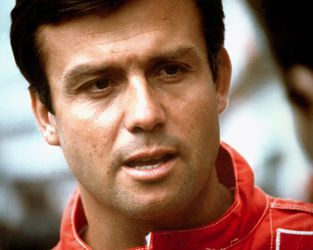 Zomrel bývalý jazdec Ferrari Patrick Tambay