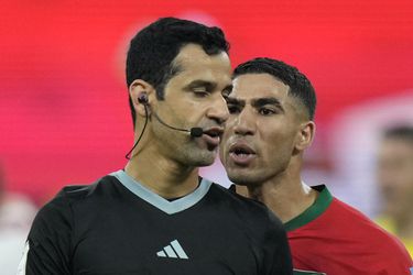 MS vo futbale 2022: Maroko nieslo prehru ťažko. Hakimi sa dostal do konfliktu aj s Infantinom