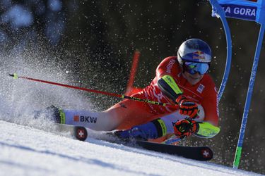 Svetový pohár: Marco Odermatt dominoval v obrovskom slalome aj v Kranjskej Gore