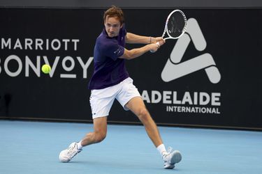 ATP Adelaide: Medvedev suverénne do štvrťfinále. Súperovi nadelil kanára