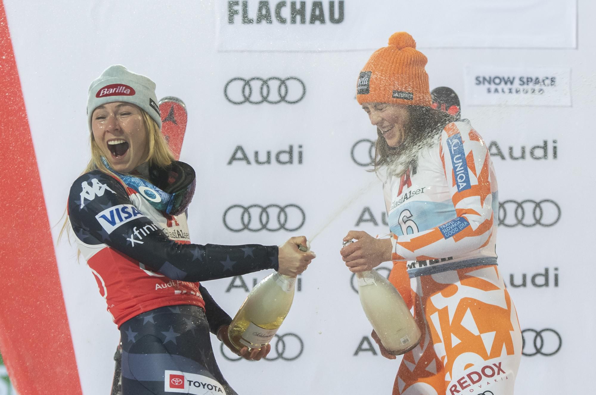 Mikaela Shiffrinová a Petra Vlhová