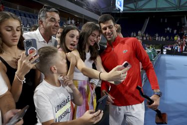 Australian Open: Novak Djokovič má zdravotné problémy. Tréningový zápas radšej nedohral