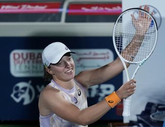 WTA Dubaj: Obe vyradili Američanky. Swiateková vo finále vyzve Krejčíkovú