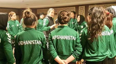 Žiadne športujúce ženy, žiadna olympiáda. MOV pohrozil afganskej vláde Talibanu