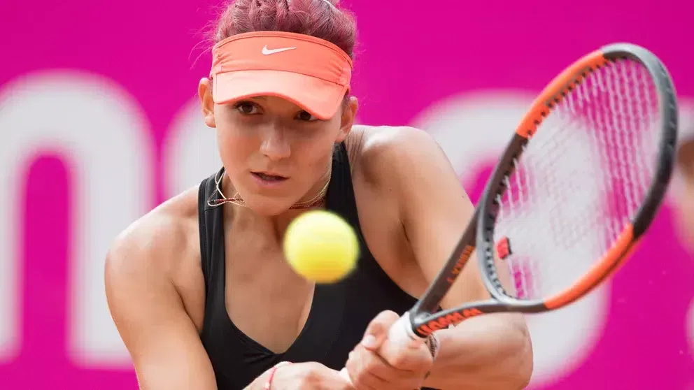 WTA Linz Rebeka Masárová prekvapila nasadenú dvojku Alexandrovovú