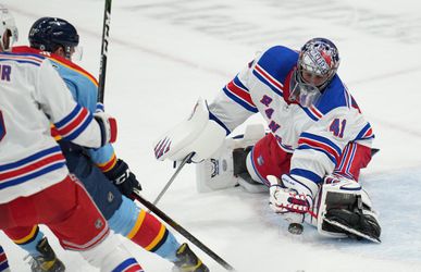 Slováci v NHL: Halák si vylepšil štatistiky v bránke New Yorku Rangers, Tatar odskočil Ružičkovi