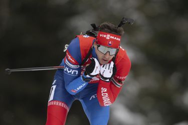 Biatlon - Michal Šima dnes bojuje v stíhačke v Annecy