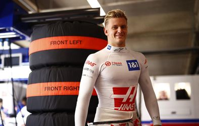 Mick Schumacher dal zbohom Ferrari a zamieril ku konkurencii