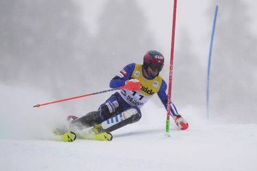 Svetový pohár: Grék Ginnis takmer v slalome opäť prepísal históriu, napokon ho diskvalifikovali