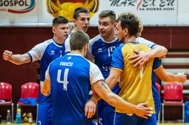 Slovenský pohár: Bratislavskí volejbalisti sa po dominantnom triumfe prebojovali do semifinále