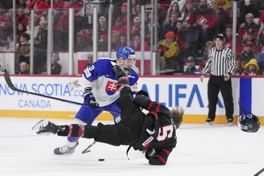 MS v hokeji U20: Zostrih zápasu Kanada - Slovensko