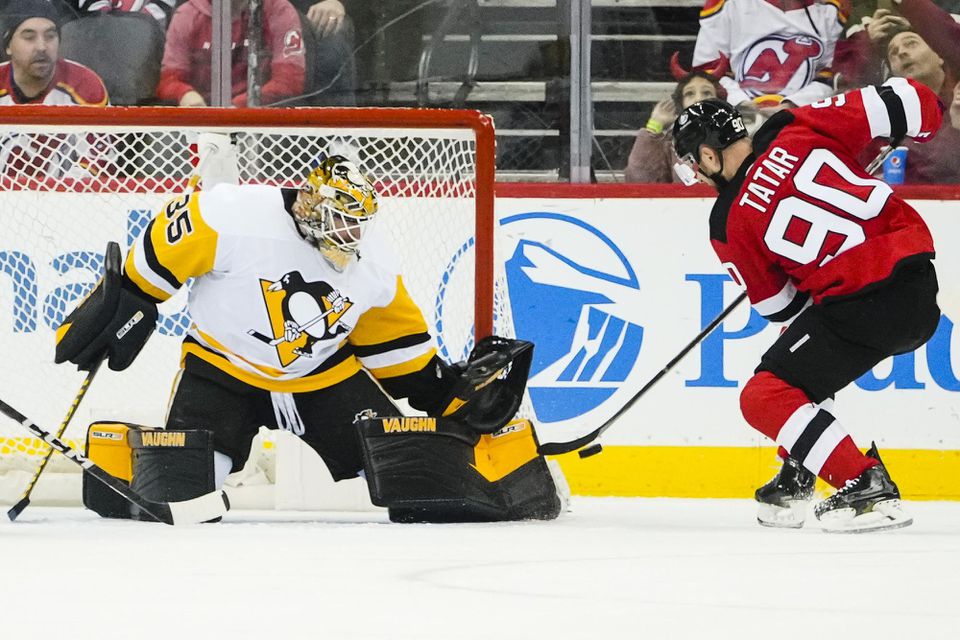 Tomáš Tatar v zápase New Jersey Devils - Pittsburgh Penguins