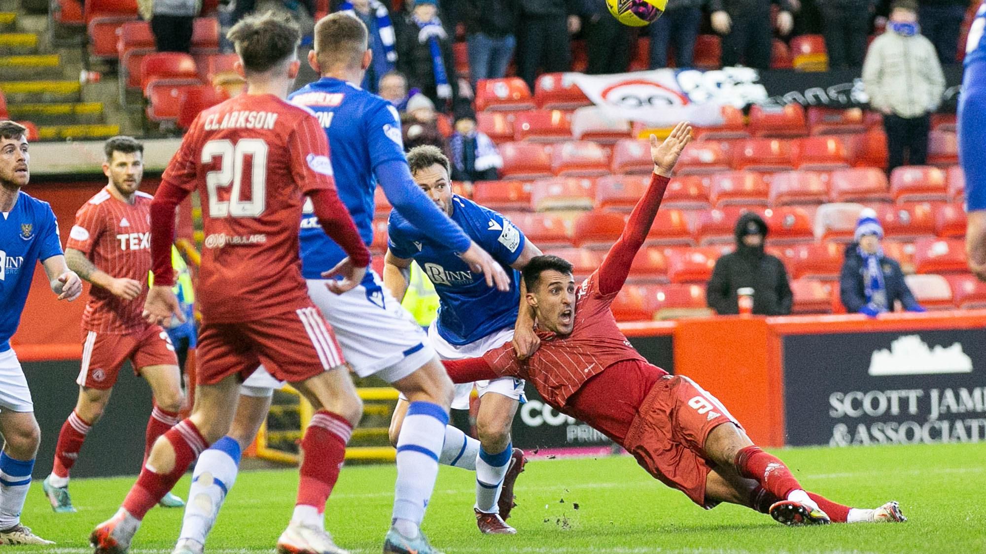 Aberdeen FC proti St. Johnstone