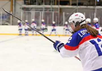EYOF: Slovenské hokejistky sú vo finále. V súboji o zlato môžu naraziť na Česko
