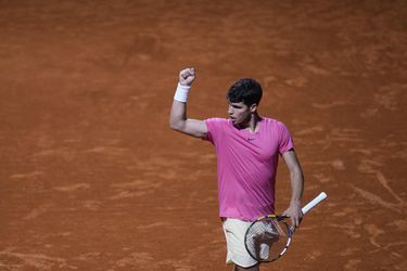 ATP Rio de Janeiro: Alcaraz zostáva v tomto roku neporazený. Postúpil do štvrťfinále