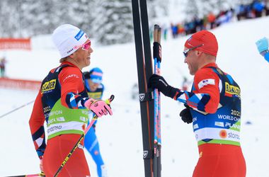 MS: Nóri Golberg a Kläbo získali zlato v tímšprinte