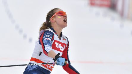 Tour de Ski: V stíhačke triumfovala skúsená Fínka. Na čele poradia zostáva Digginsová
