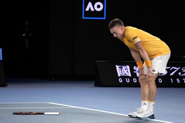 Australian Open: Grandslamový sen Lehečku skončil na rakete Tsitsipasa. Postúpil aj Chačanov