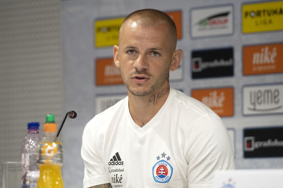 kapitán ŠK Slovan Bratislava Vladimír Weiss ml. počas tlačovej konferencie