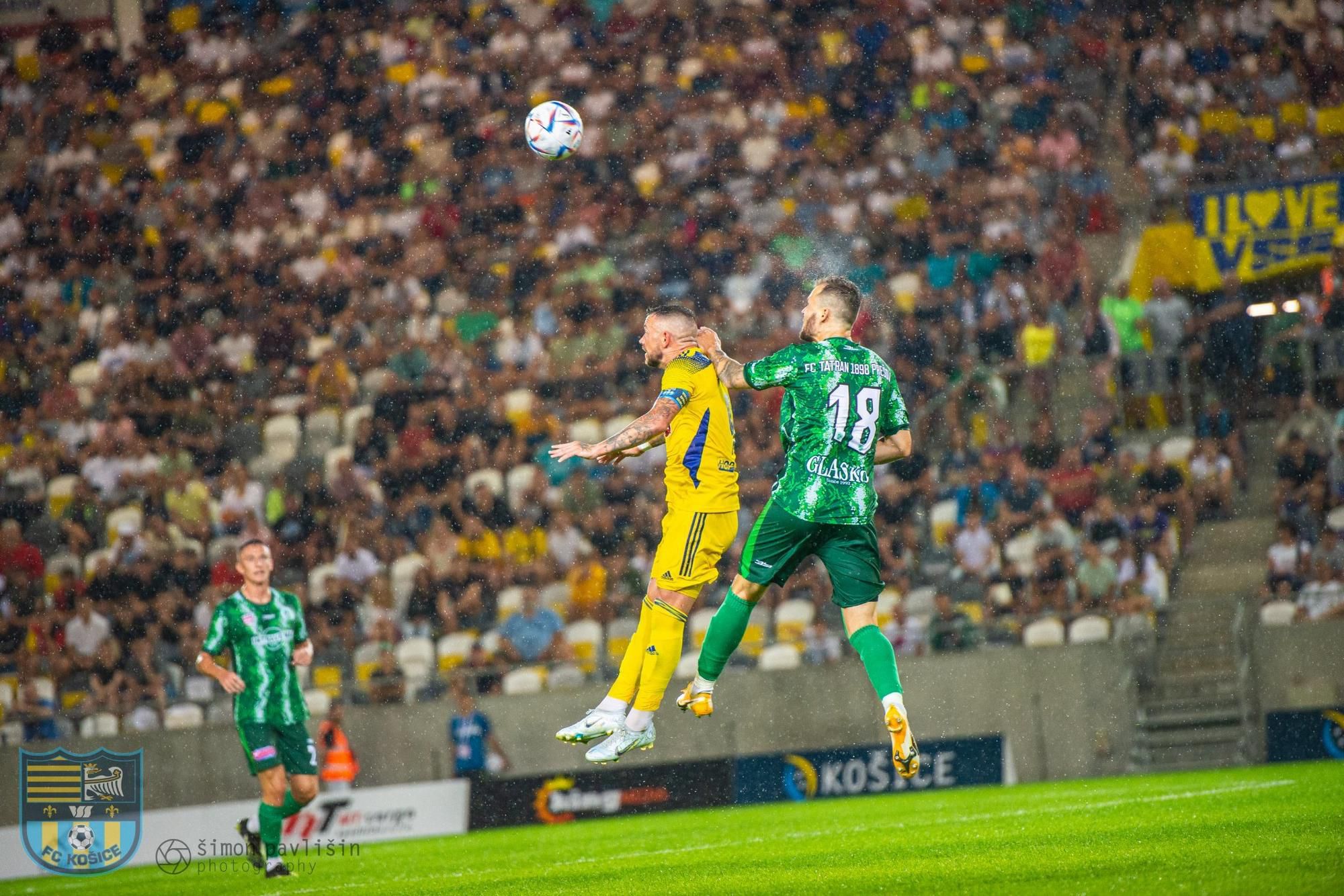 Erik Pačinda a Martin Baran v súboji zápasu FC Košice - 1 FC Tatran Prešov