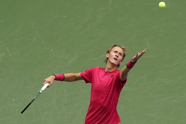 ATP Antverpy: Američan Korda otočil duel s Thiemom a prebojoval sa do finále