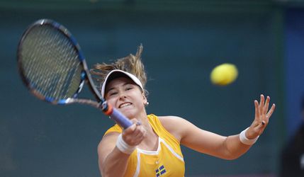 WTA Chennai: Petersonová si splnila úlohu favoritky. Ďalej ide aj mladá česká hráčka
