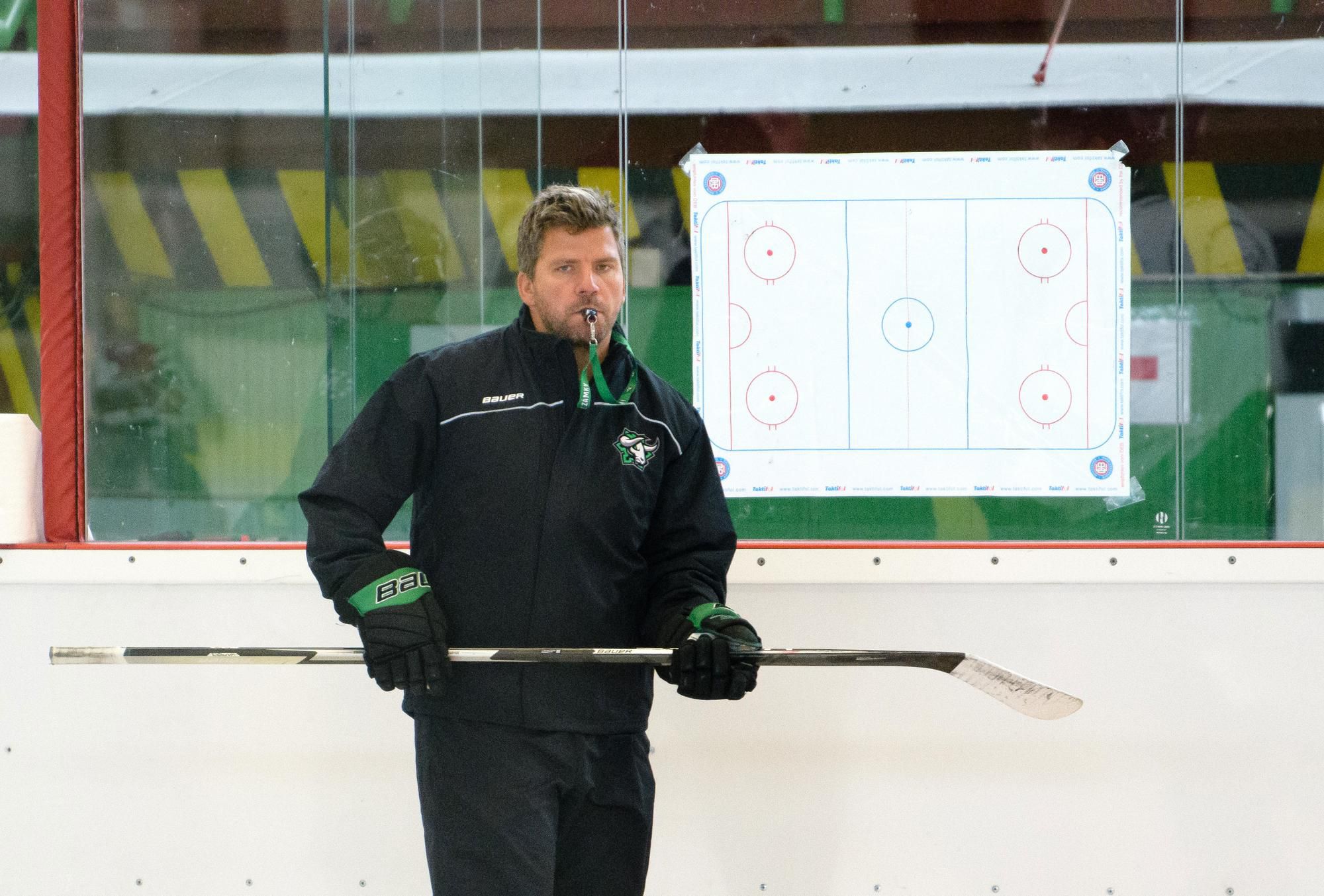 tréner hokejistov HC Nové Zámky Gergely Majoross