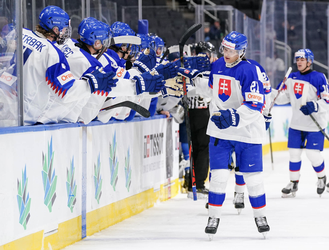 MS v hokeji U20: Je koniec! Slovensko si po deviatich rokoch nezahrá vo štvrťfinále, postúpilo Lotyšsko