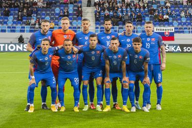 Zostava Slovenska na zápas proti Čiernej Hore. Calzona stavil na osvedčené tváre