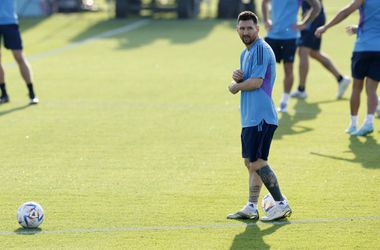 ŠPORTOVÉ UDALOSTI DŇA (22. november): Messi začína lov na titul majstra sveta, Tatran v EL