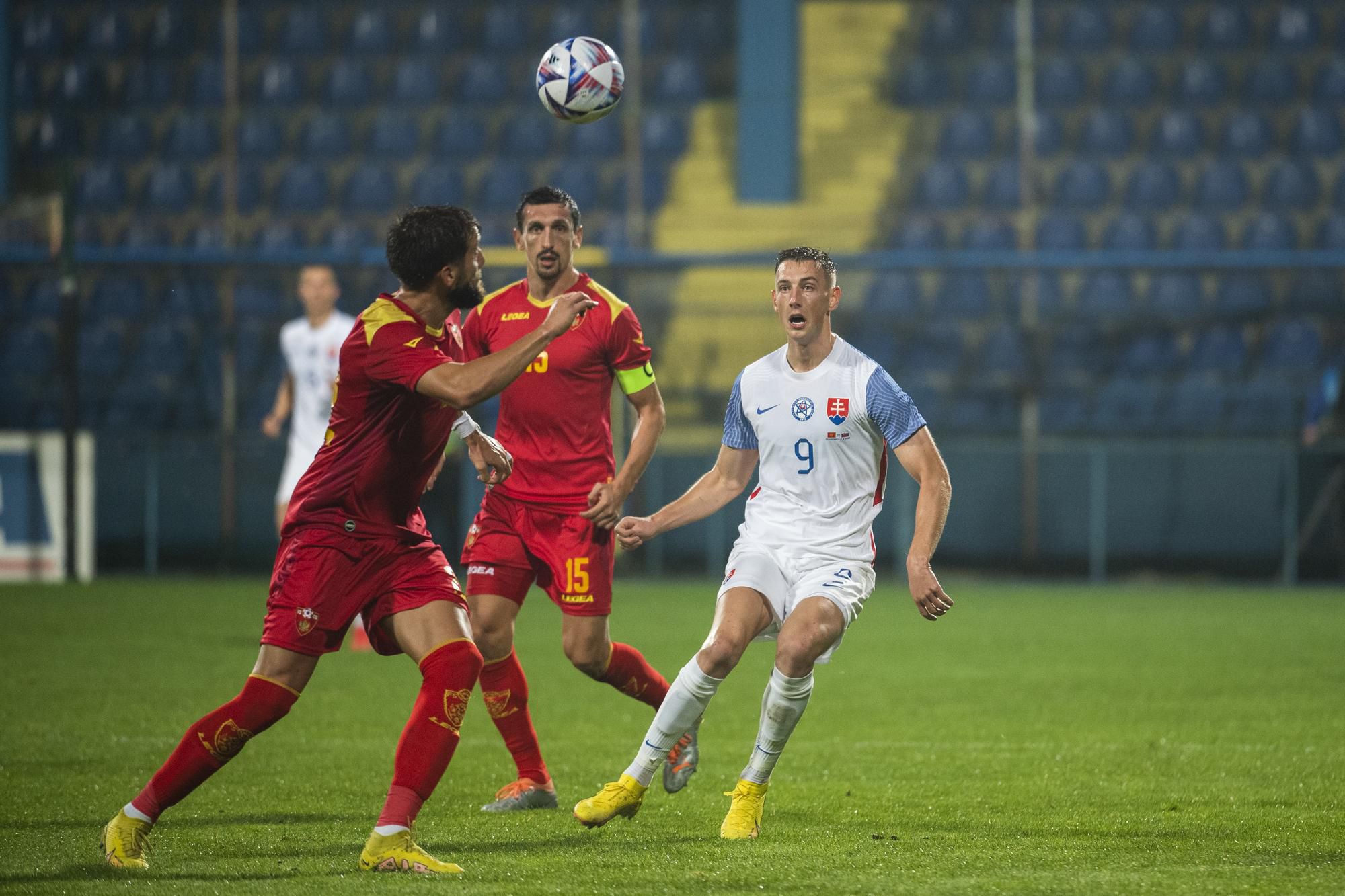 Futbal: Čierna Hora - Slovensko