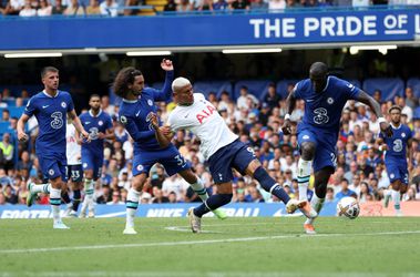 Tottenham udrel v posledných sekundách zápasu a obral Chelsea o výhru