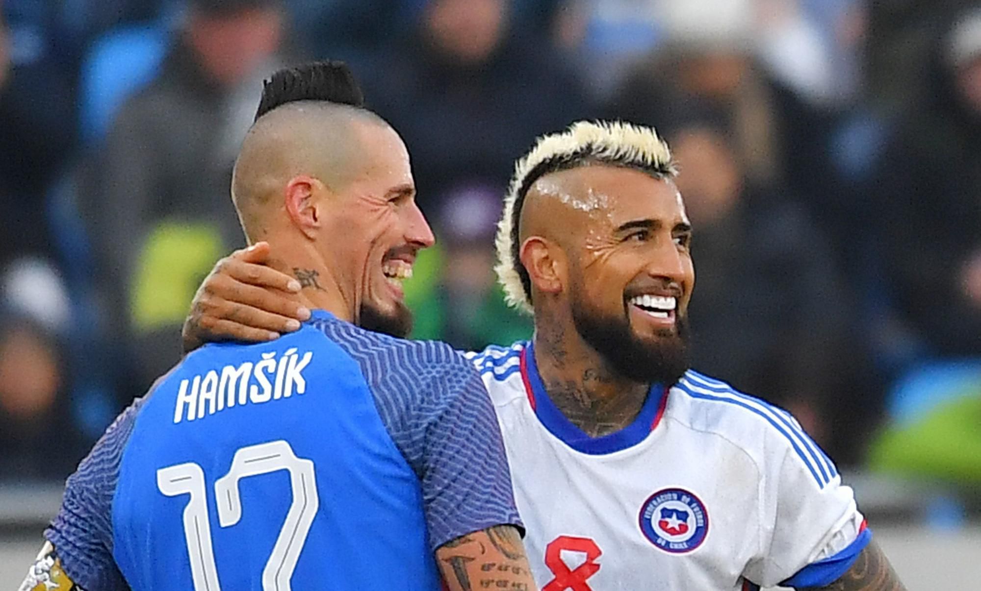 Marek Hamšík a Arturo Vidal