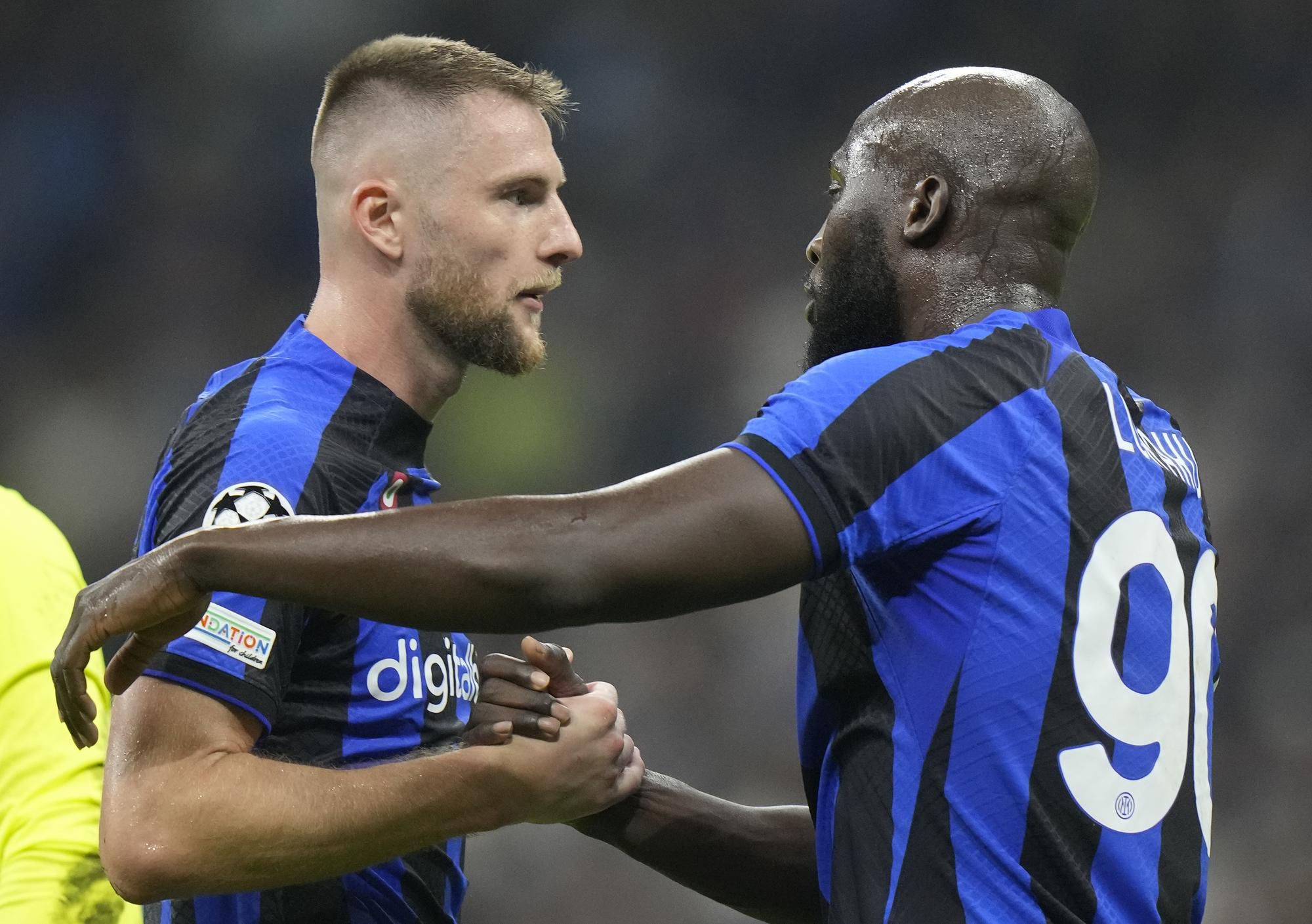 Milan Škriniar a Romelu Lukaku, Inter Miláno