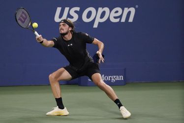 US Open: Tsitsipasovi v New Yorku nie je súdené. Kufre si balí aj šampión z roku 2020