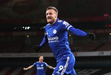 Leicester City predĺžil zmluvu s dlhoročnou oporou klubu