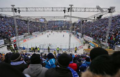 Bratislavu čaká veľký hokejový sviatok! Fanúšikovia sa môžu tešiť na 3 zápasy Winter Classic