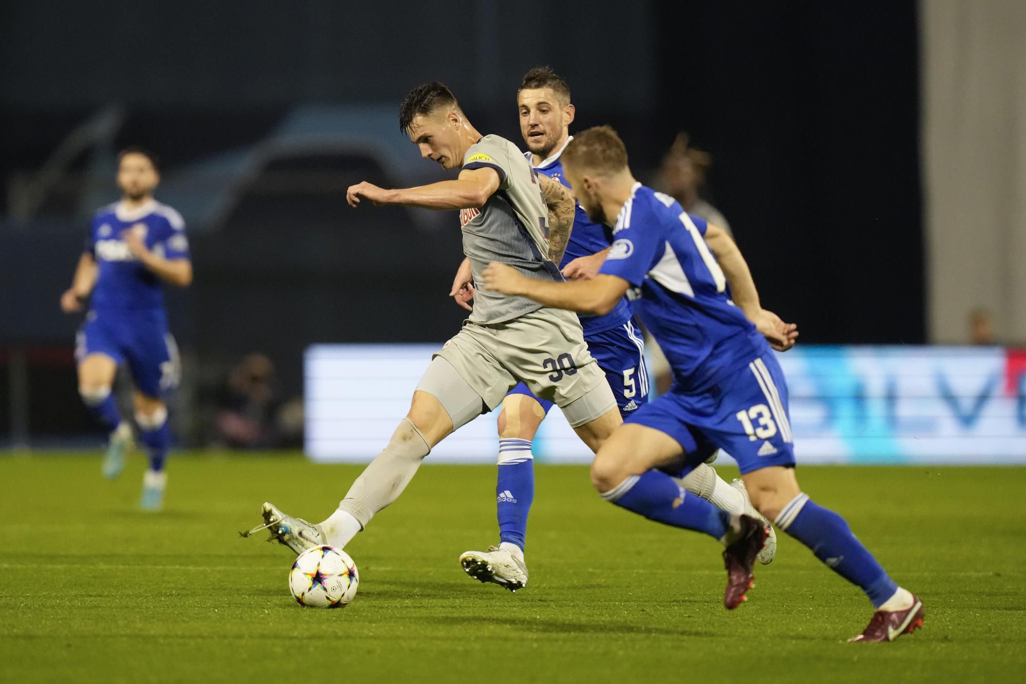 Dinamo Záhreb - Red Bull Salzburg (Benjamin Šeško, Stefan Ristovski)