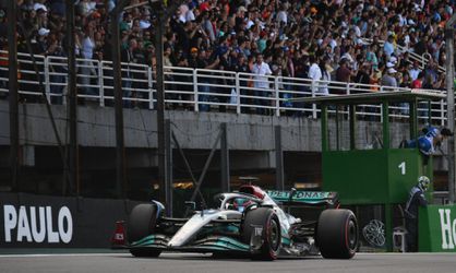 Veľká cena Brazílie: Prvé víťazstvo pre Mercedes v sezóne. Russell vyhral šprint