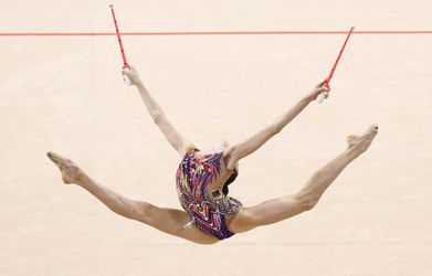 Moderná gymnastika-MS:       Talianka Raffaeliová triumfovala vo viacboji