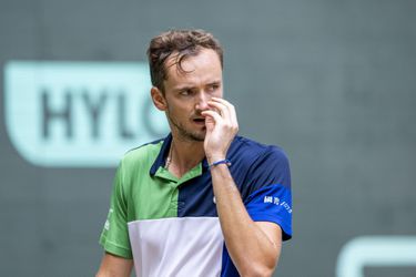 ATP Viedeň: Medvedev suverénne do semifinále. Z postupu sa teší aj Dimitrov