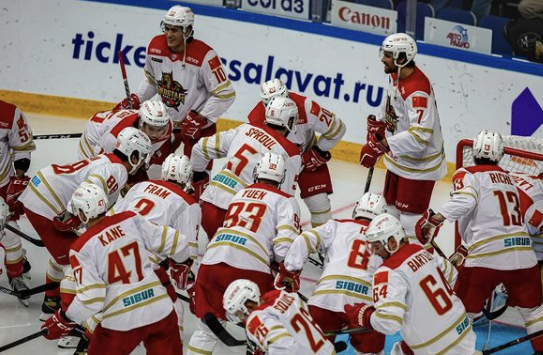 Hokejisti Kunlunu v KHL.
