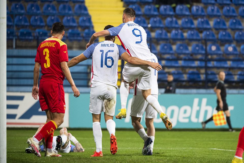 Futbal: Čierna Hora - Slovensko