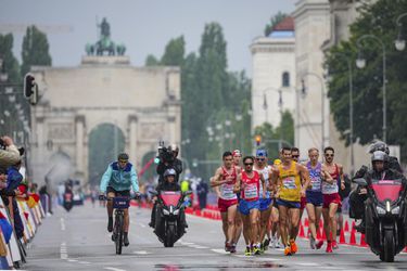 ME: Dominik Černý predviedol v chôdzi na 20 km perfektný finiš, preteky opanoval Španiel Martin
