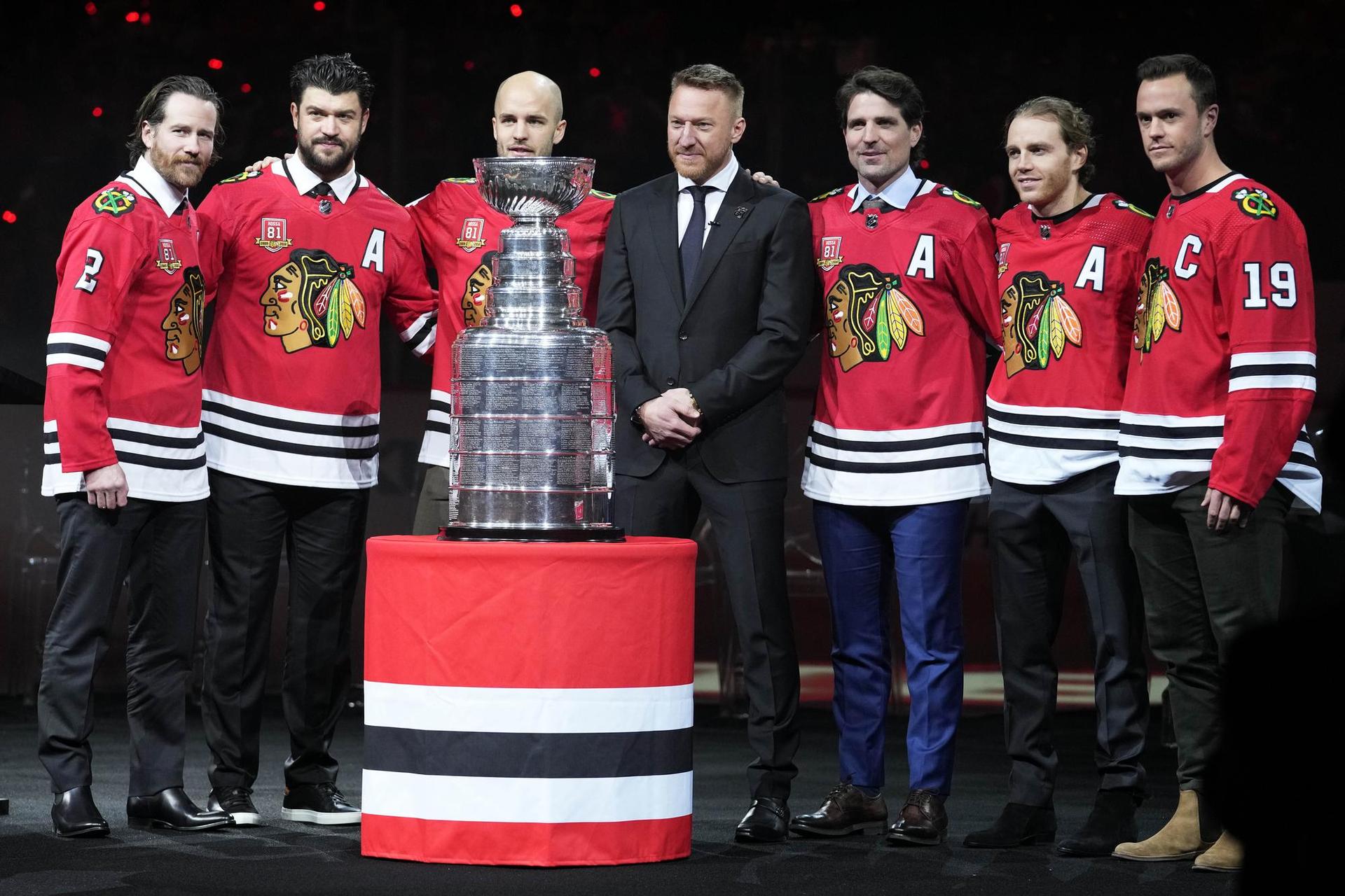 Marián Hossa, Chicago Blackhawks vyradilo dres s číslom 81 Zdroj: SITA/AP