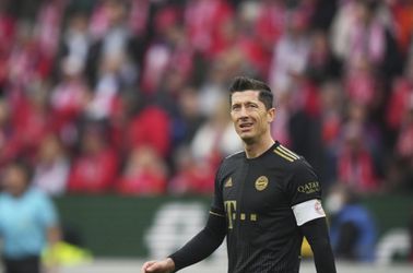 Majstrovský Bayern Mníchov šokujúco prehral, Dortmundu nestačil ani hetrik Erlinga Haalanda