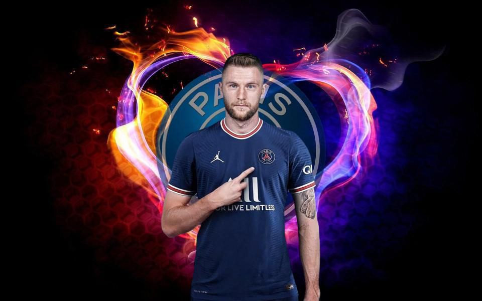 Milan Škriniar v drese Paríža Saint-Germain.