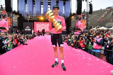 Víťaz Giro d´Italia uvidel v cieli svojich rodičov po dvoch rokoch: Bolo to naozaj výnimočné